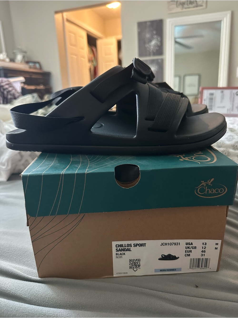 Men’s size 13  Chaco Chillos Sport Black Slide Sandals ~ new in box